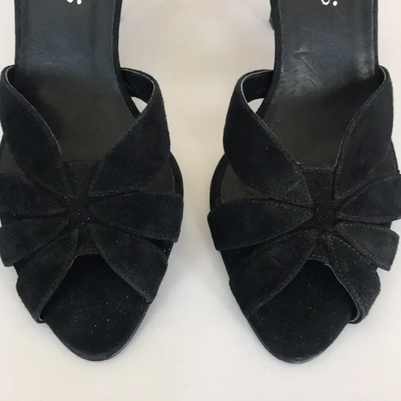 Black suede open toe heels - Picture 2 of 9